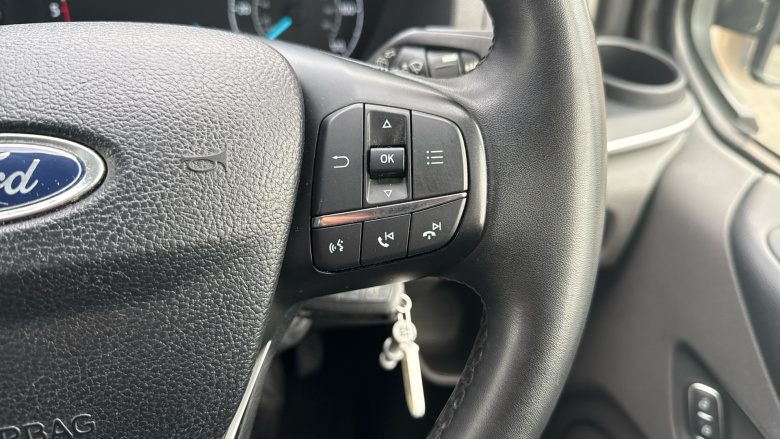 Ford Tourneo Custom Transit Custom Tourneo L2 Diesel Fwd 2.0 EcoBlue Hybrid 130ps L/R 8 Seater Titanium